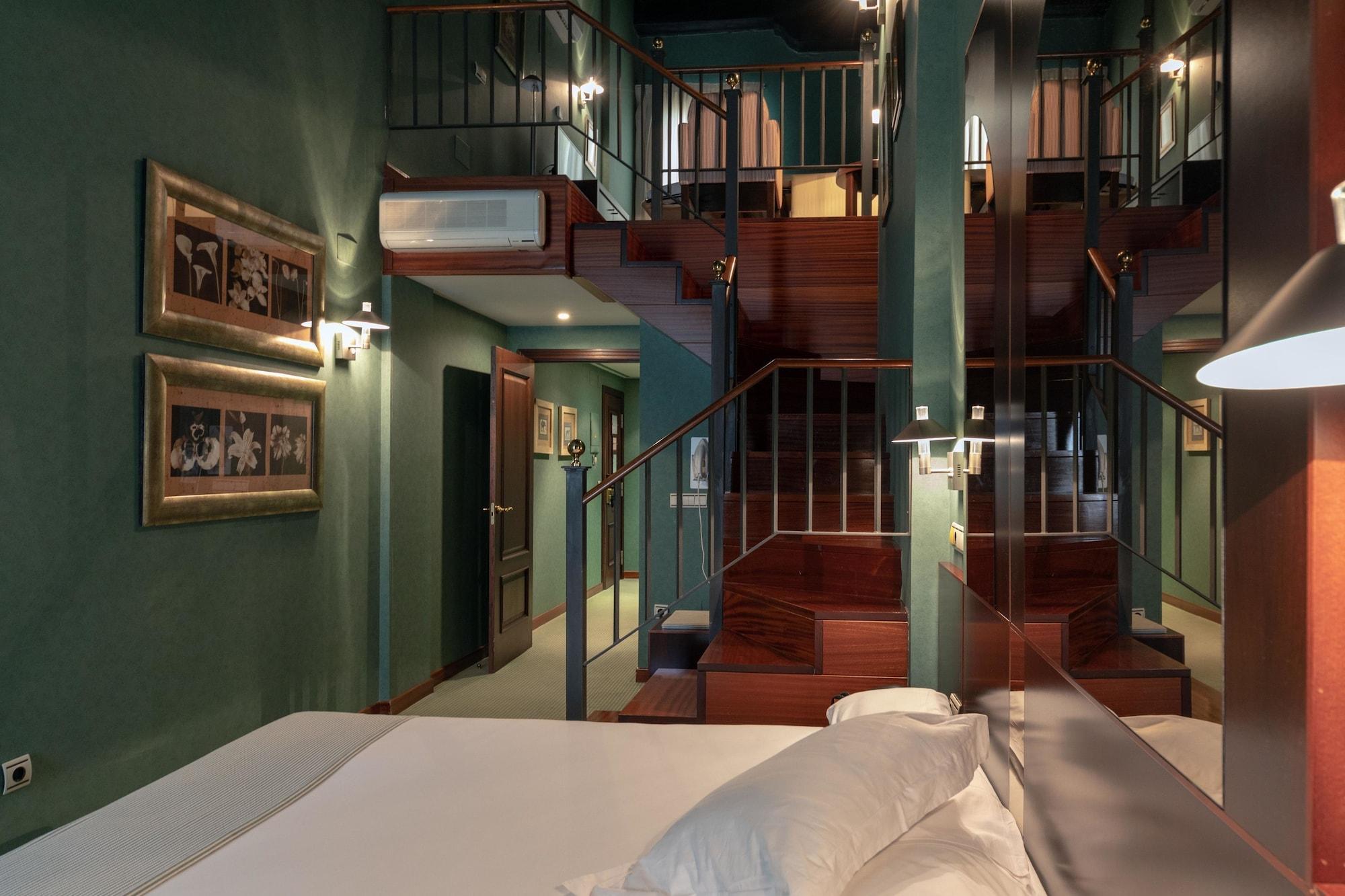 Hotel Soho Boutique Jerez เฮเรซ เด ลาฟรอนเตรา ภายนอก รูปภาพ