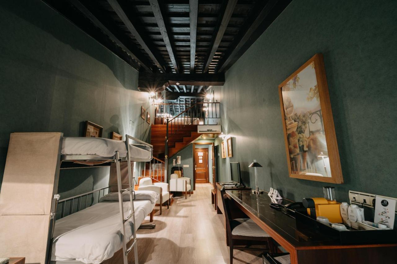 Hotel Soho Boutique Jerez เฮเรซ เด ลาฟรอนเตรา ภายนอก รูปภาพ