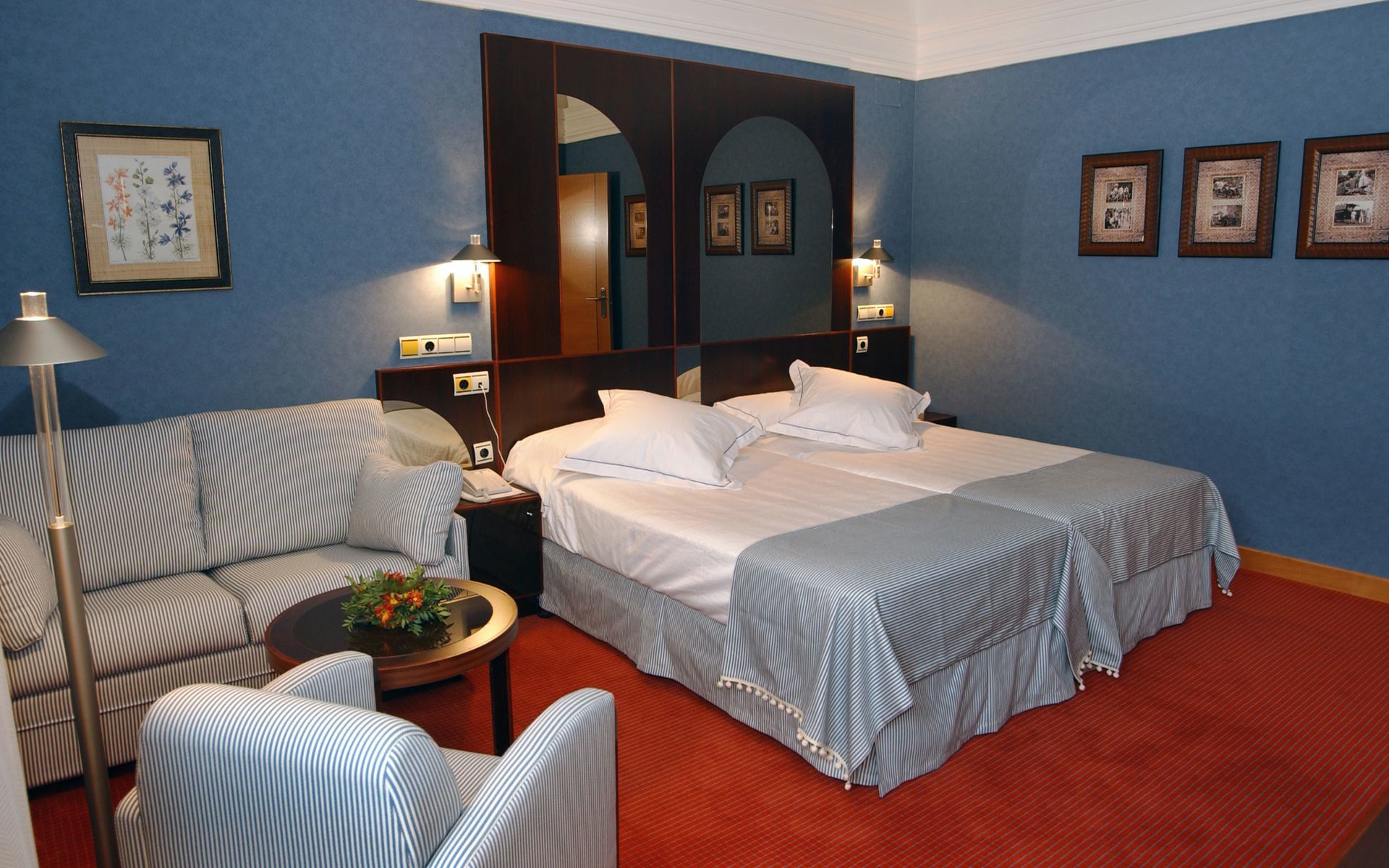 Hotel Soho Boutique Jerez เฮเรซ เด ลาฟรอนเตรา ภายนอก รูปภาพ