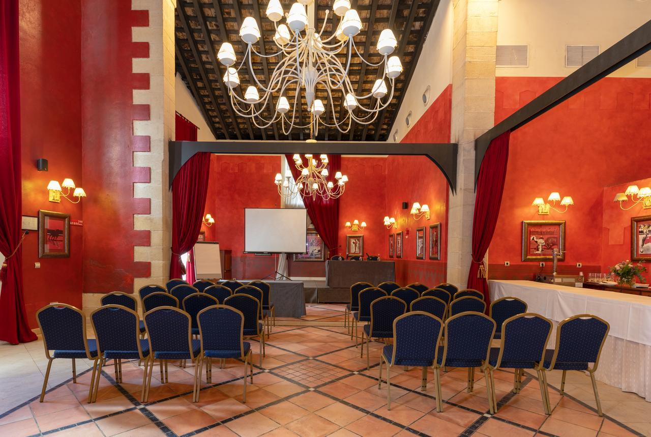 Hotel Soho Boutique Jerez เฮเรซ เด ลาฟรอนเตรา ภายนอก รูปภาพ