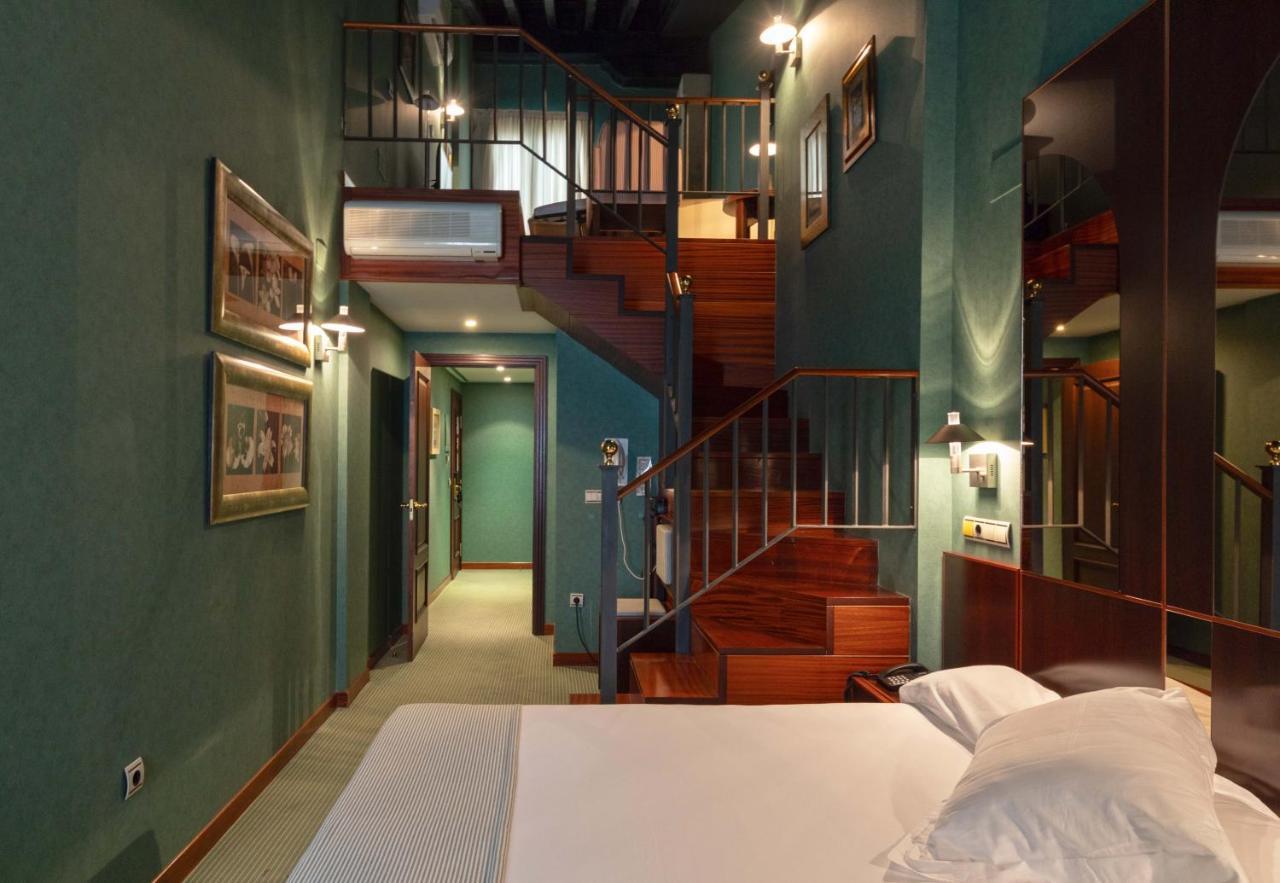 Hotel Soho Boutique Jerez เฮเรซ เด ลาฟรอนเตรา ภายนอก รูปภาพ