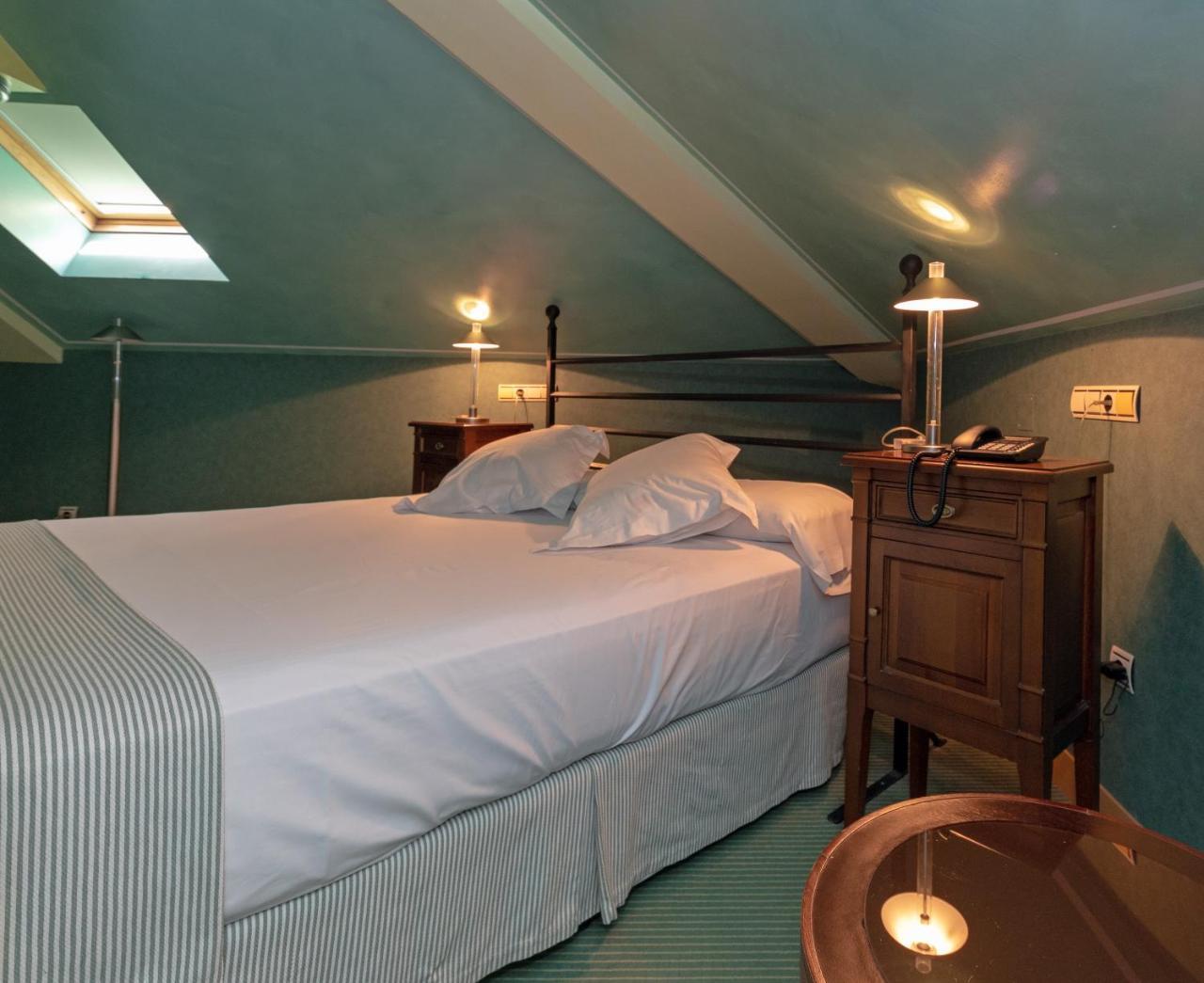 Hotel Soho Boutique Jerez เฮเรซ เด ลาฟรอนเตรา ภายนอก รูปภาพ